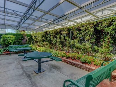 Verrazano Nursing and Post-Acute Center