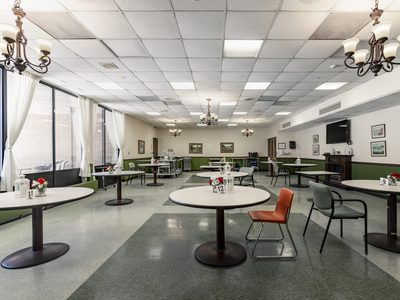 Warren Center for Rehabilitation and Nursing