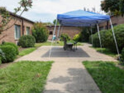 Ivy Woods Care Center