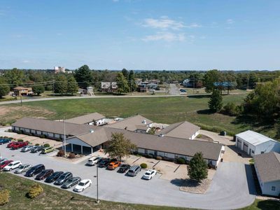 Steubenville Country Club Manor