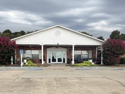 Colonial Park Nursing Home