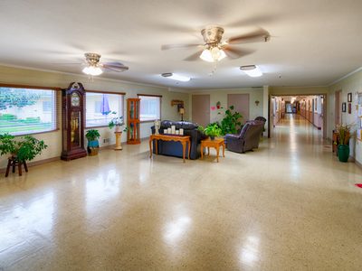 Ponca City Nursing & Rehabilitation Center