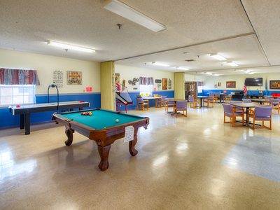Shawnee Colonial Estates Nursing Home