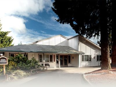 Hood River Care Center