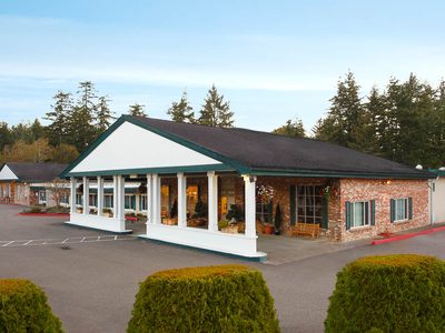 Life Care Center Of Coos Bay