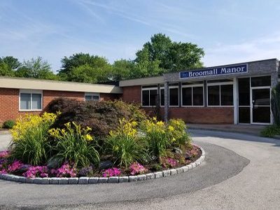 Broomall Manor 