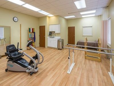 Laurels Health And Rehab At Mid Valley, The