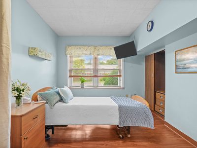 Golden Crest Nursing Centre