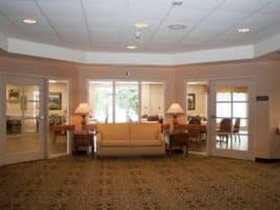 Nhc Healthcare, Lewisburg
