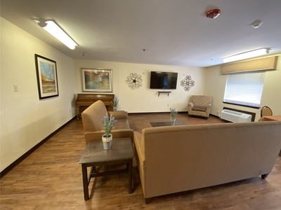 Colonial Manor Nursing Center