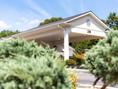 Lee Nursing And Rehab Center