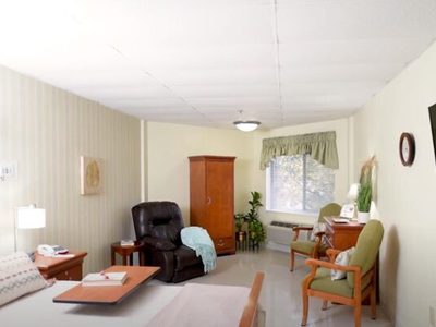 Pine Heights at Brattleboro Center for Nursing & R