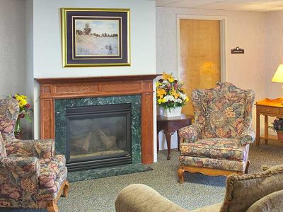 Saint Albans Healthcare & Rehabilitation Center