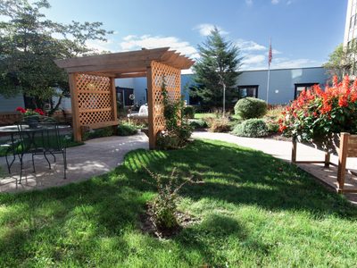 Harbor Club (The)