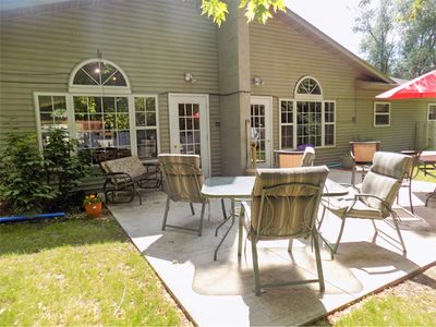 Dimensions Living Oshkosh
