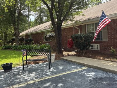 202 Bryant