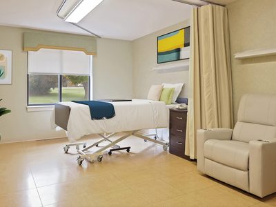 Marvin & Betty Danto Health Care Center