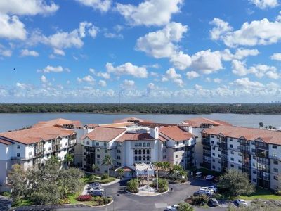 Inn at Lake Seminole Square (The)