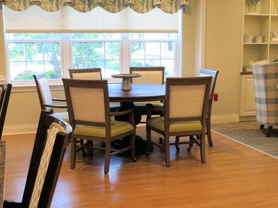 Sunnyside Manor