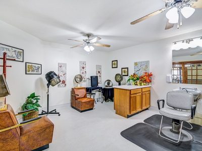 Chisholm Court