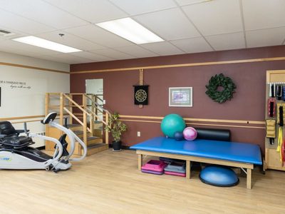 Aspen Meadows Retirment Community Personal