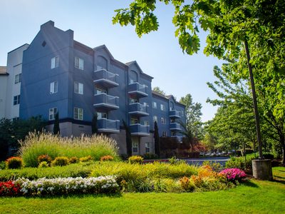 Chateau At Valley Center Retirement Community