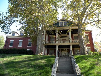 The Residence At Anderson Manor