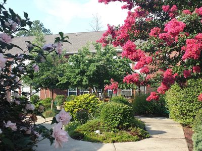 Chestnut Grove Assisted Living Facility