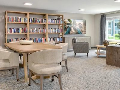Maple Suites