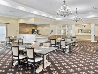 Elmcroft At Quail Springs