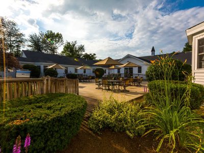Pine Rock Manor