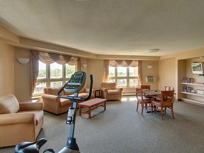 Senior Suites of Marquette Village