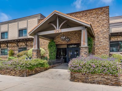 Astoria Park Senior Living