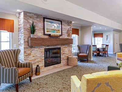 Brookdale South Tarzana