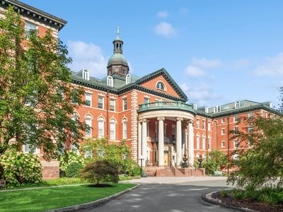 Aviva West Hartford