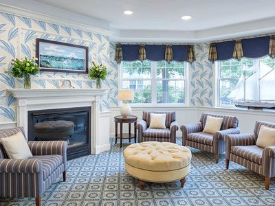 Atria Aquidneck Place