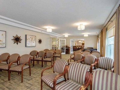 Sycamore Manor