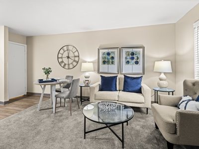 Chateau Ridgeland Sky Active Living