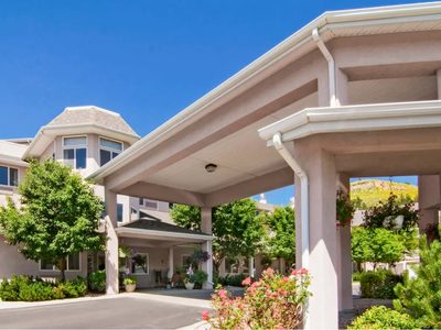 Holiday Hills Estates