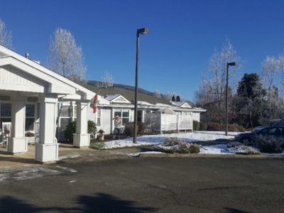 Applegate Place 