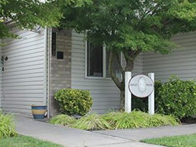 Pacific Living Centers of Hood River