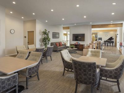 Clackamas Woods Assisted Living 