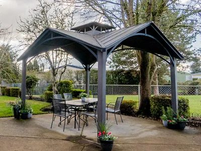 Oaktree Residential Living 