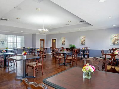 Charlton Place Rehabilitation & Health Care Center