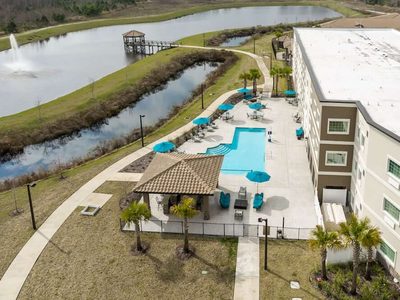 Discovery Village At Deerwood