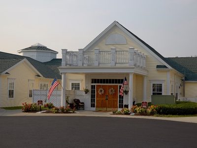 The Atrium at Rocky Hill