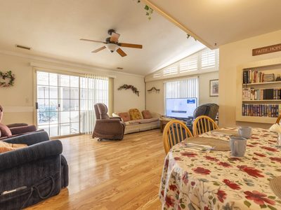 Crown Manor at Paseo Grande