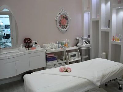 Elegant Care Villa