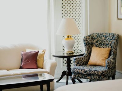Golden Life Manor Oasis 2