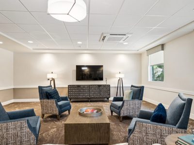 Peninsula Pointe by Cogir